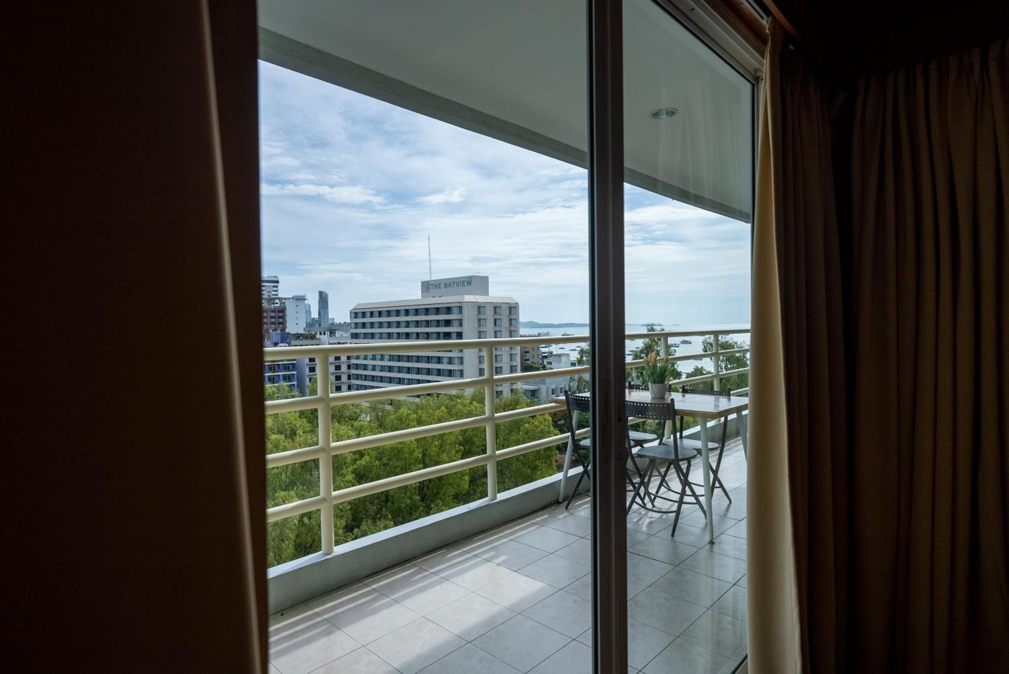 Vtsix At View Talay 6 Hotel Pattaya Luaran gambar